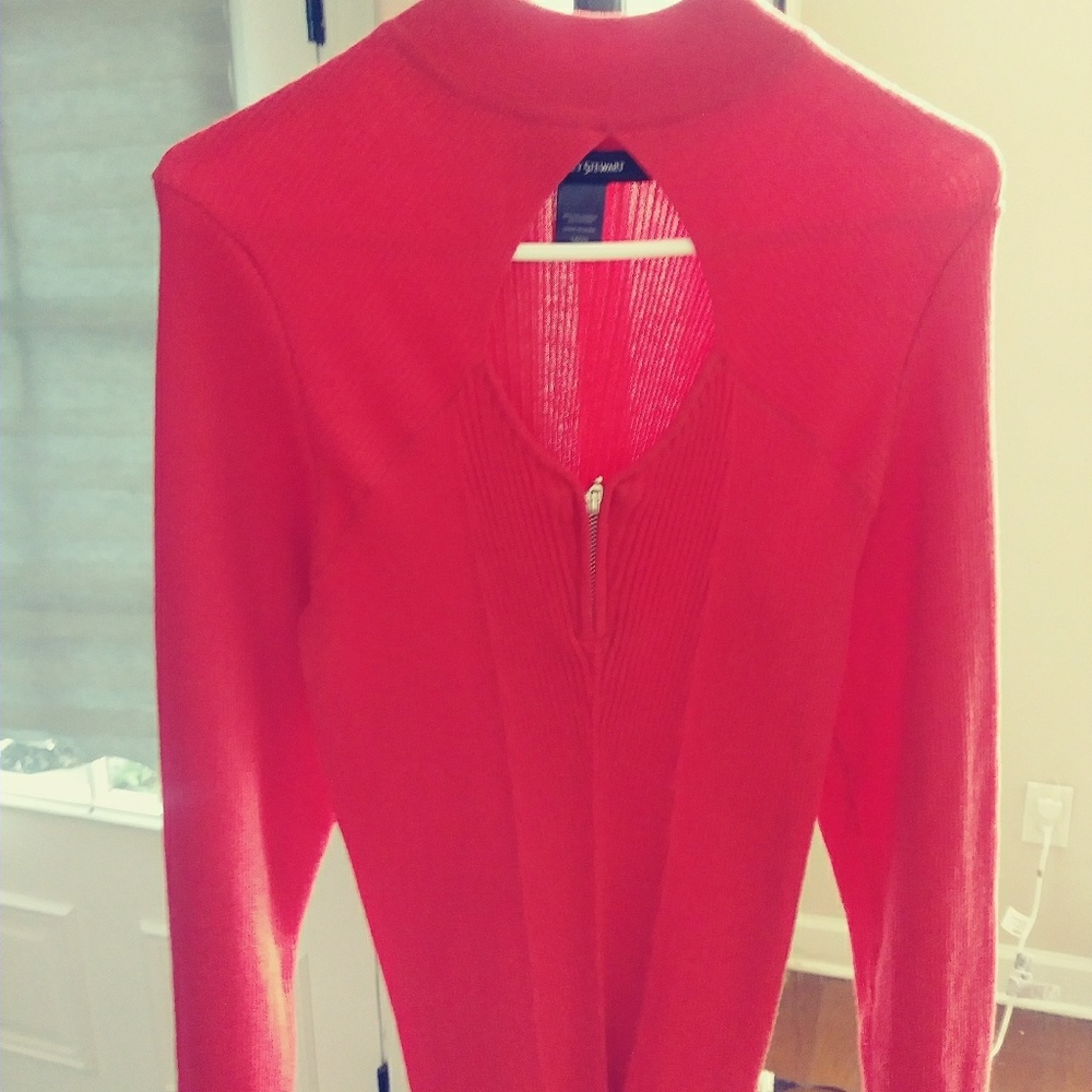 Mock ribbed turtleneck sweater with front cut our